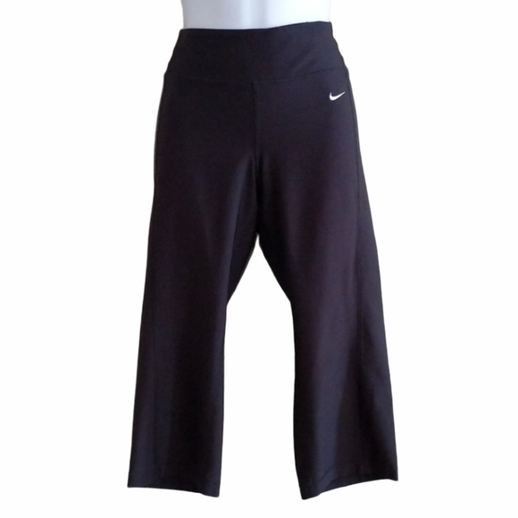 Nike Dri Fit Cropped Leggings Black Size Small - Picture 1 of 8